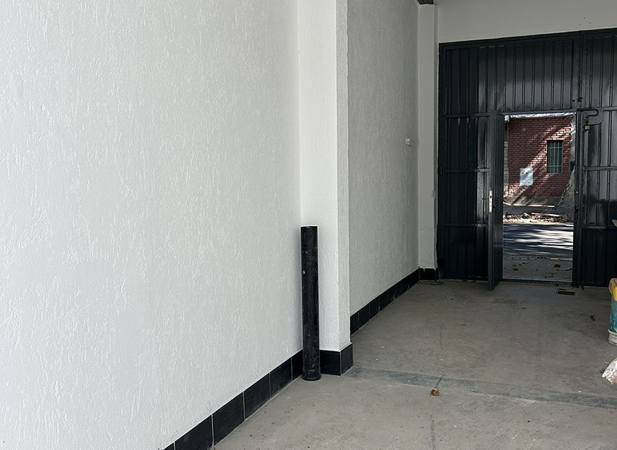 GALPÓN / SALÓN COMERCIAL UBICADO EN EL CENTRO DE MENDOZA