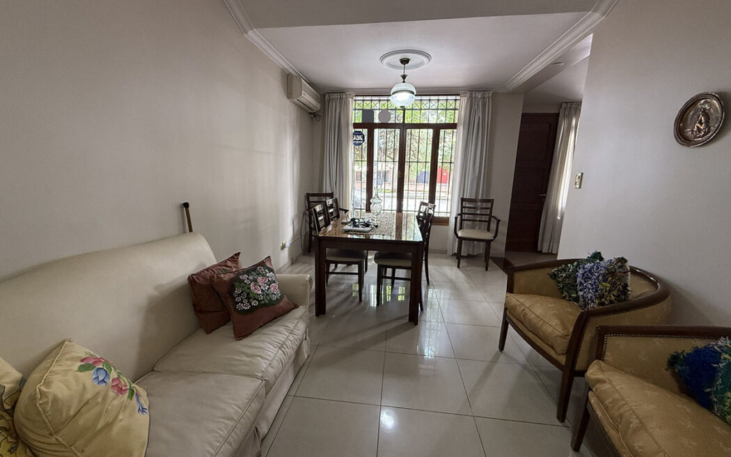 En Venta Excelente propiedad en Cuarta Sección Oeste de Ciudad