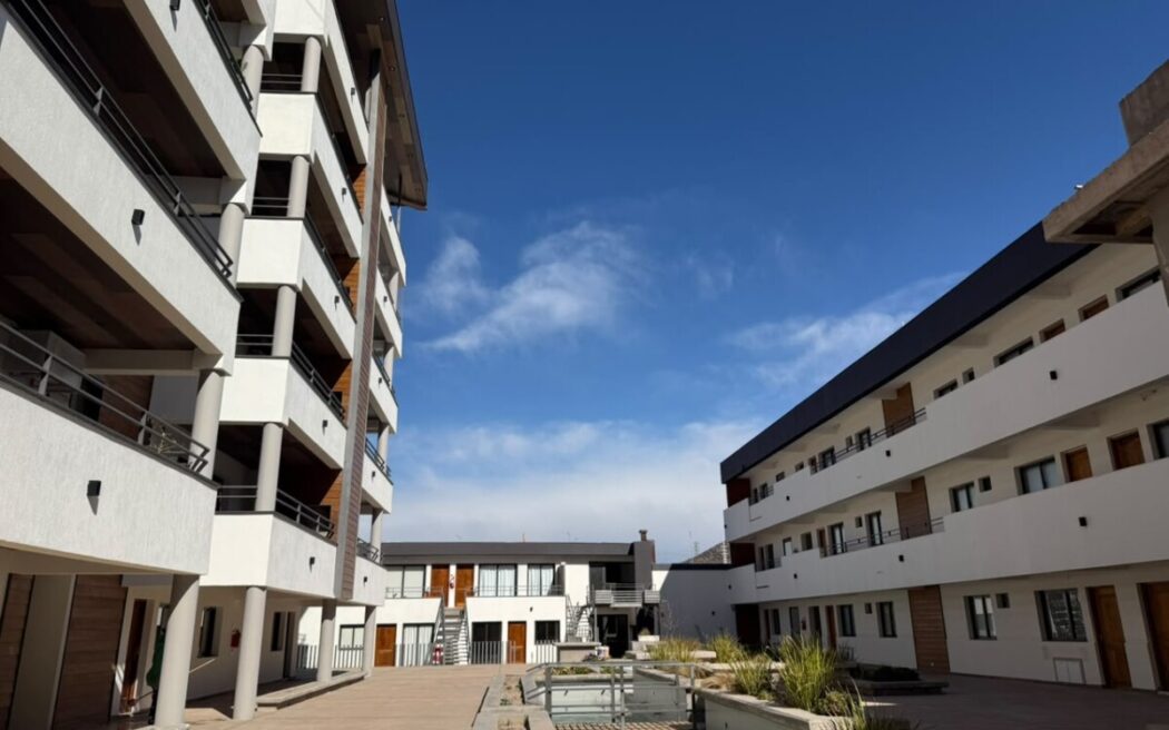 VENTA DEPARTAMENTO PLANTA BAJA – EXCELENTE UBICACION CHACRAS DE CORIA